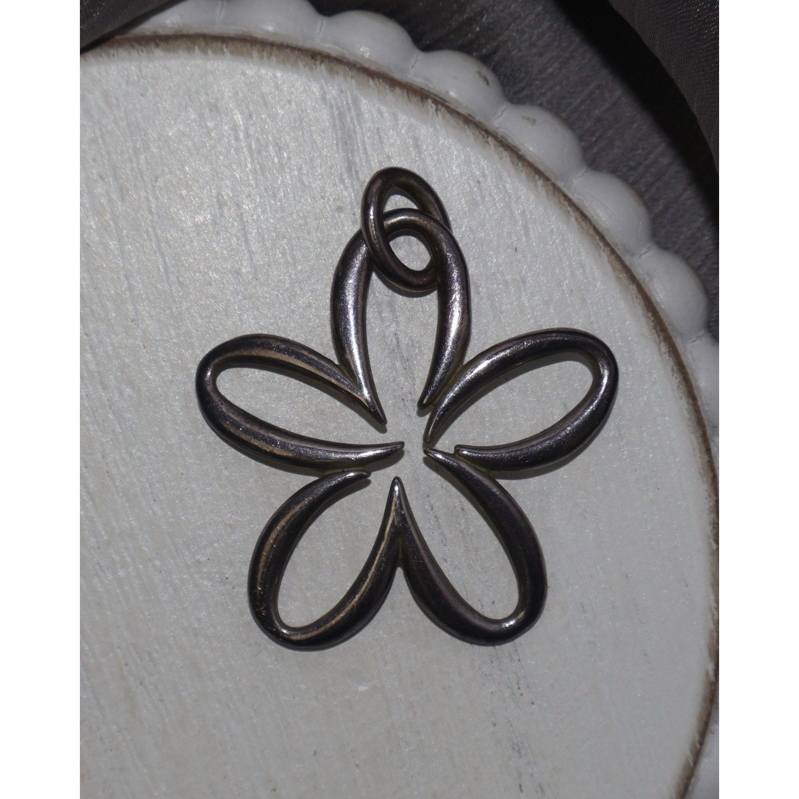 Retired James Avery 925 Open Flower Pendant 91g 17in 342$
